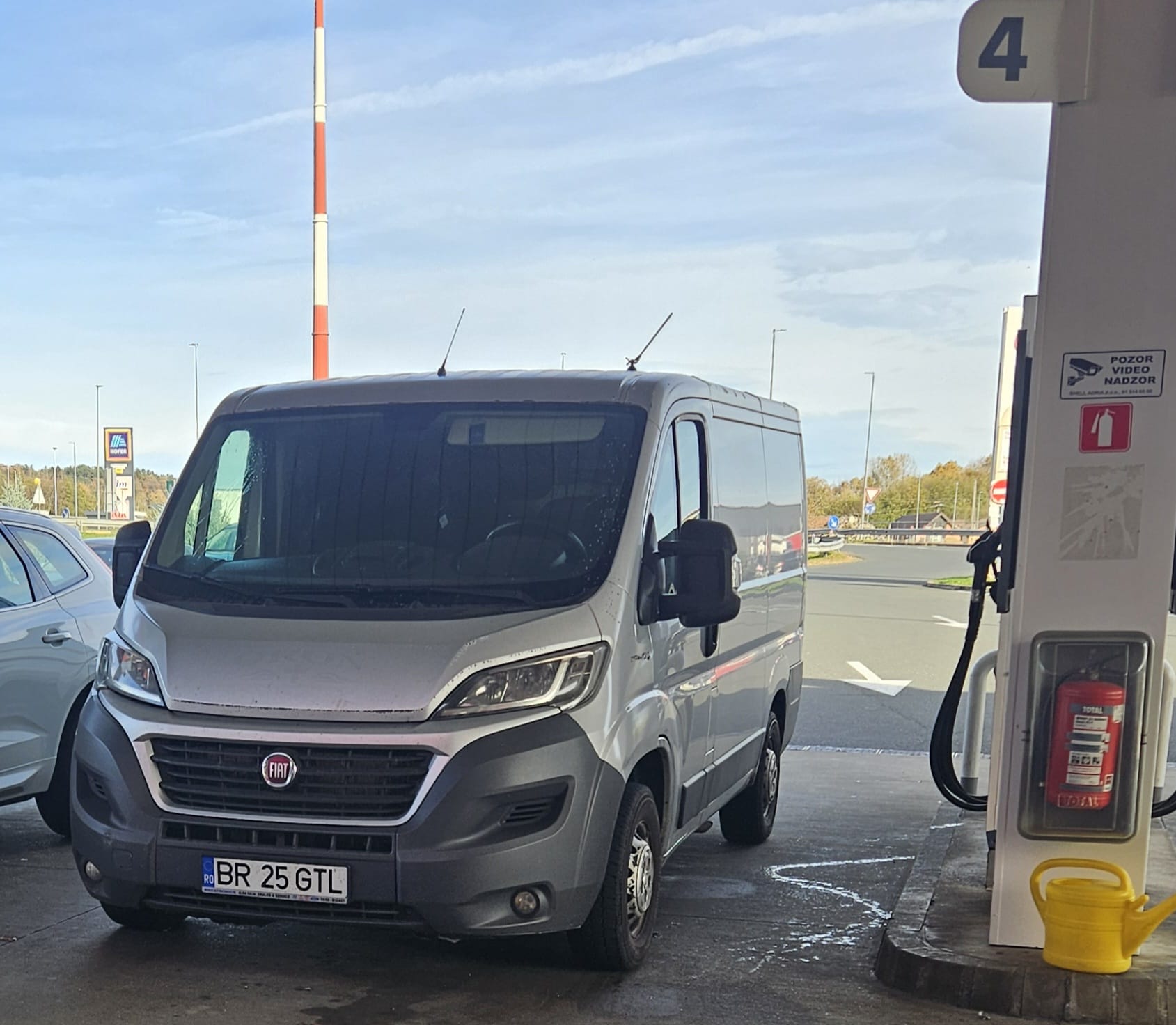 Mezzo di trasporto funebre Onoranze Funebri GTL — immagine 7