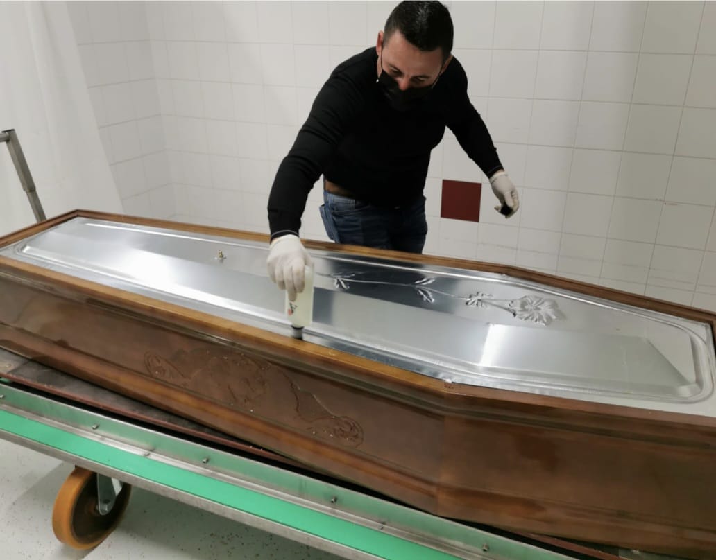 Allestimento funebre curato da Onoranze Funebri GTL — immagine 2